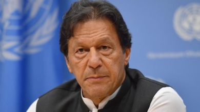 عمران خان نے جنرل فیض کی گرفتاری کو فوج کا اندرونی معاملہ قرار دیدیا